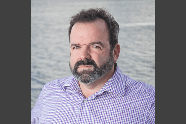 Bradan Press author Lewis MacKinnon / Lodaidh MacFhionghain