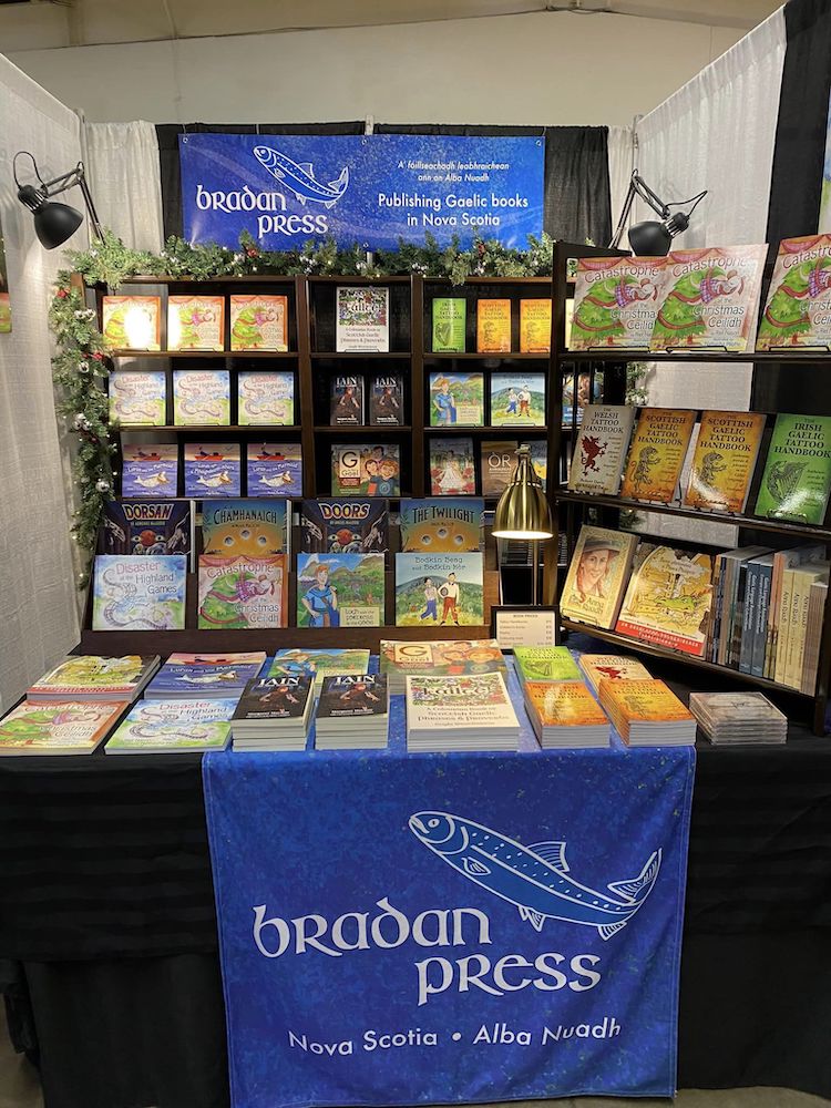 Bradan Press at Christmas at the Forum 2023-2